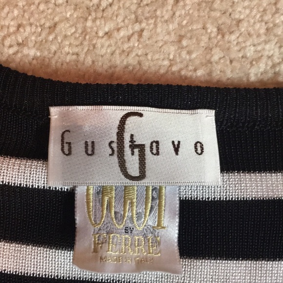 Gianfranco Ferre crop sweater, w/sequined front😍 - Picture 6 of 6